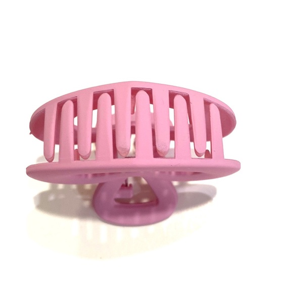 Heart Shaped Matte Jaw Hair Clip Scrunchie Set Pink - Picture 3 of 5